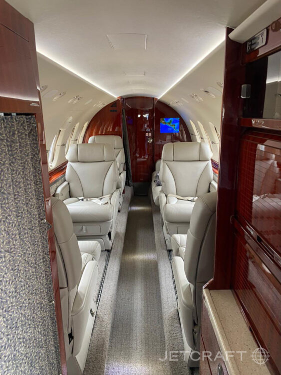 2005 Beechcraft Hawker 800XP S/N 258718